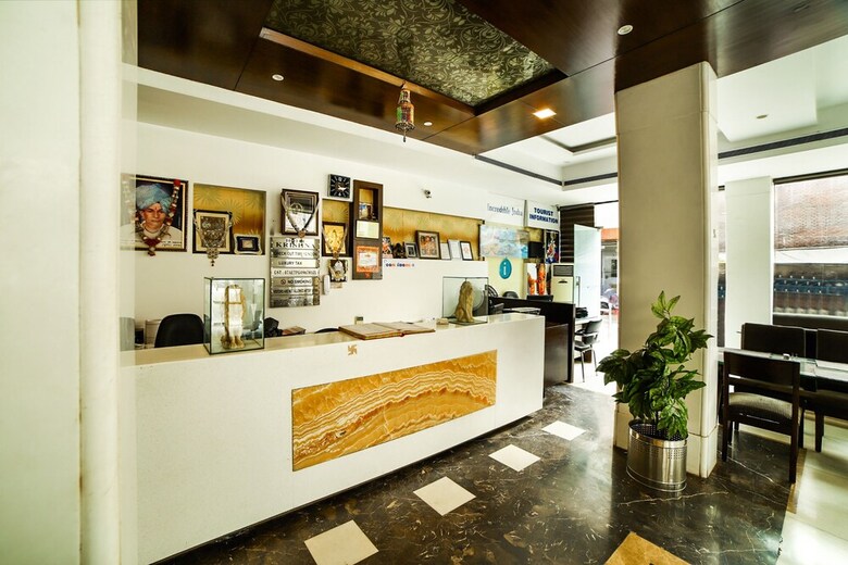 Hotel Capital O 44416 Paharganj Dx 1