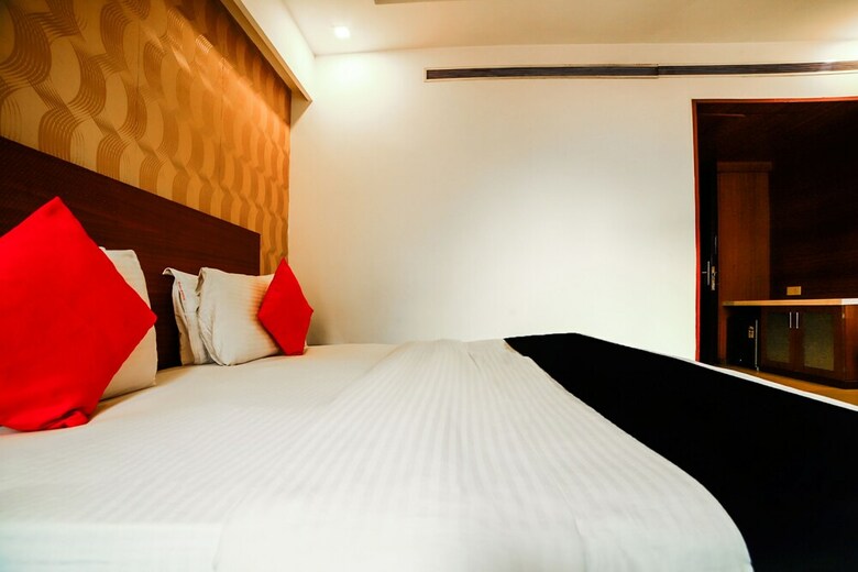 Hotel Capital O 44416 Paharganj Dx 1