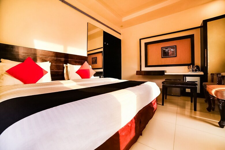 Hotel Capital O 44416 Paharganj Dx 1