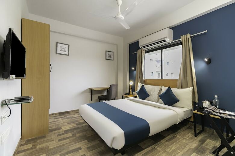 Hotel Silverkey Executive Stays 42958 Sg Highway