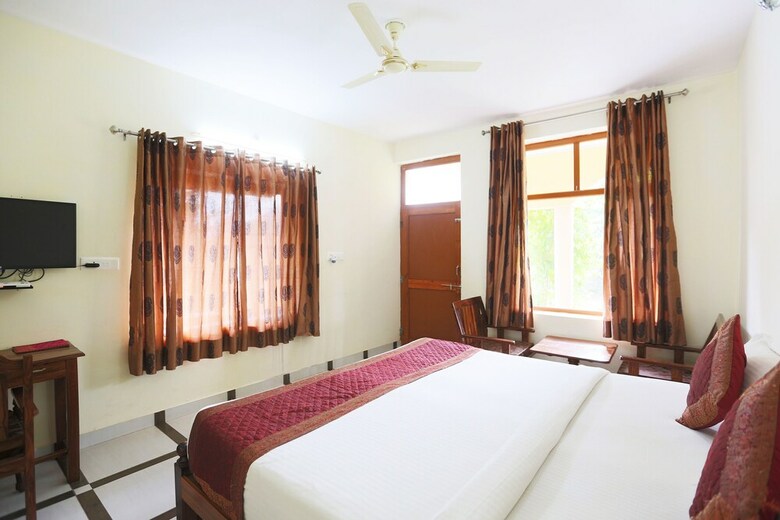 Hotel Palette - Sariska Tiger Camp