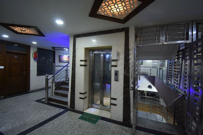 Oyo 60291 Hotel Siddhi Vinayak