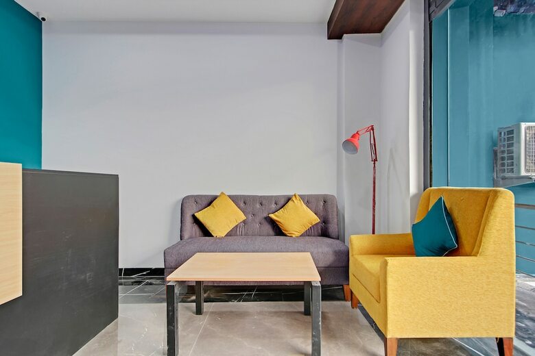 Hotel Silverkey Executive Stays 44787 Raja Park 1