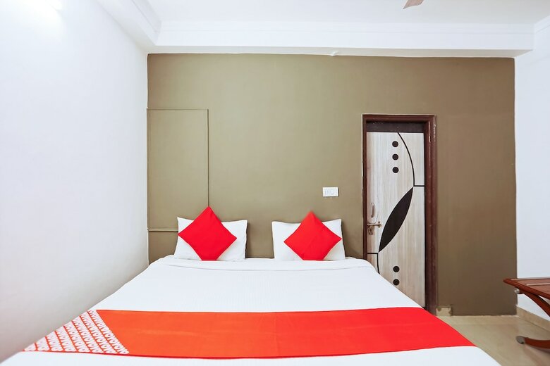 Hotel Oyo 29375 Rainbow Villa