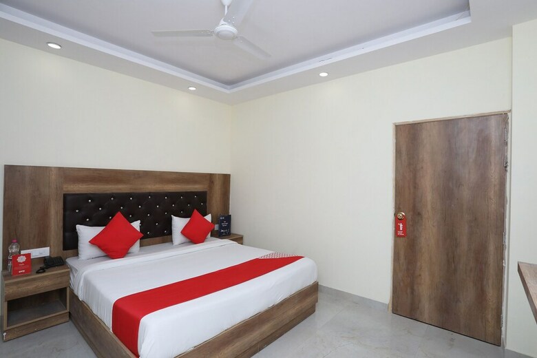 Oyo 30462 Hotel Ivy