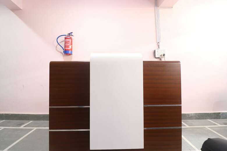 Hotel Oyo 37886 Ma International