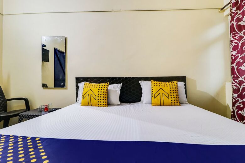Spot On 61068 Hotel Kr