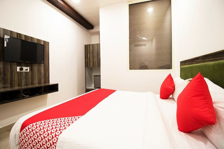 Hotel Oyo 44094 Grand Inn