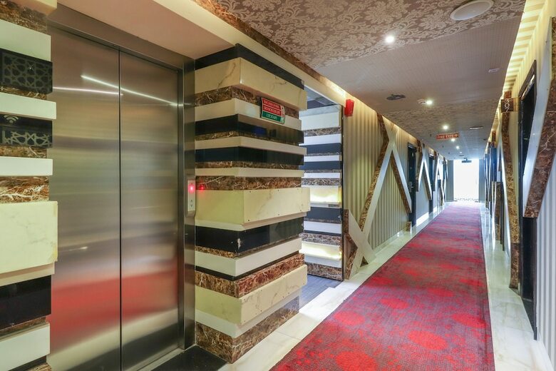 Palette - Hotel Savvy Grand