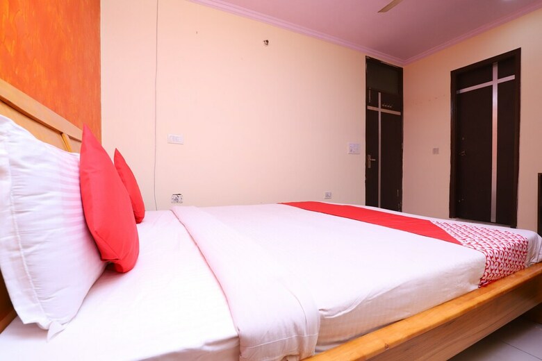 Oyo 37773 Hotel J Joy