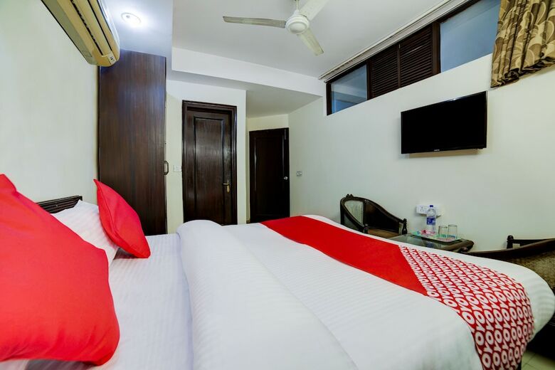 Hotel Oyo 27979 Krishna Residency