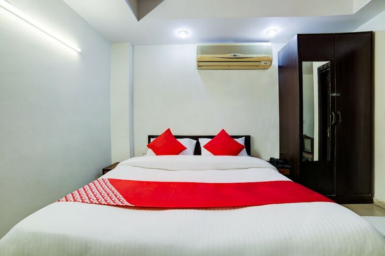 Hotel Oyo 27979 Krishna Residency