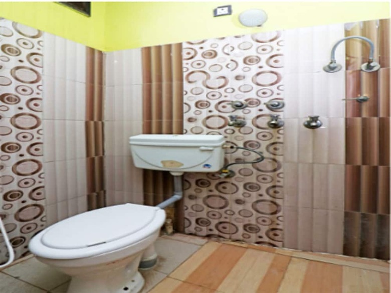 Oyo 26815 Hotel Sweet Night