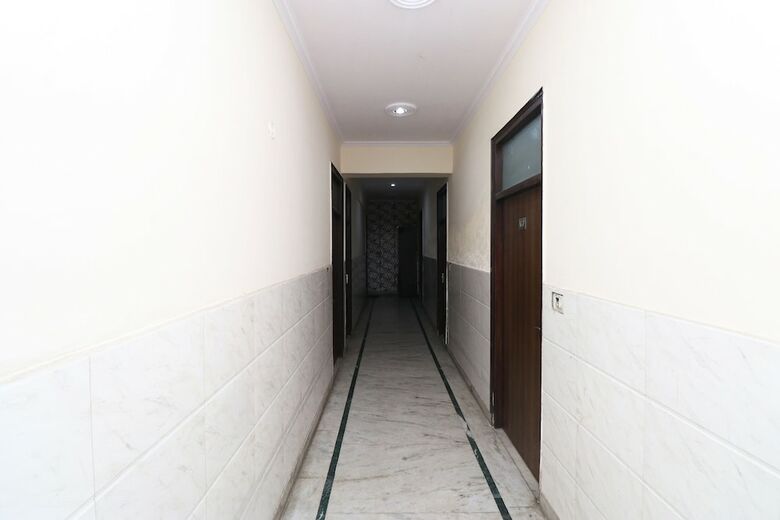 Oyo 29742 Hotel Seva & Restaurant