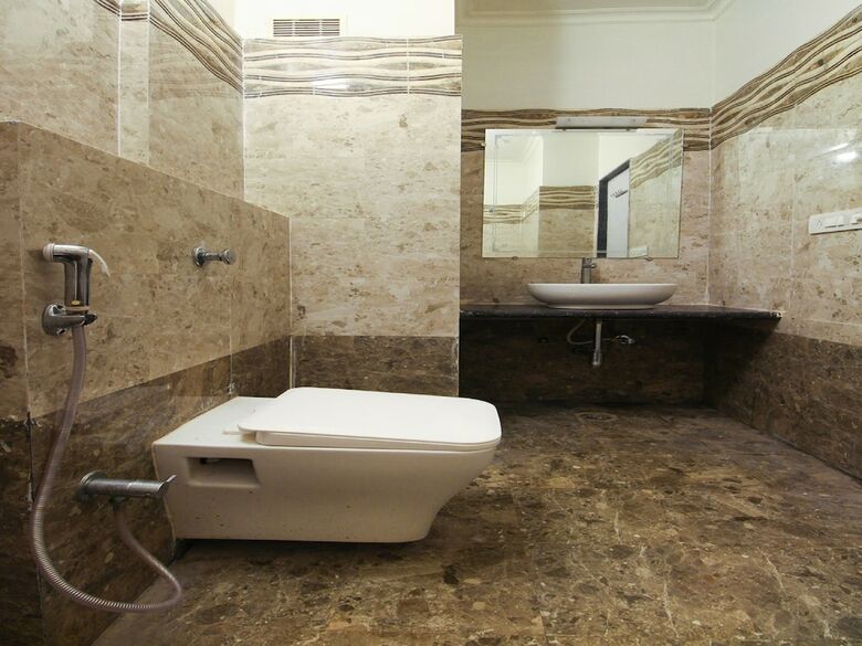 Hotel Oyo 62741 Giriwar Nikunj