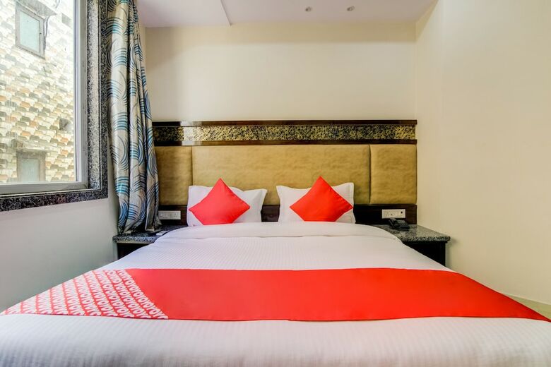 Hotel Oyo 46440 India Continental