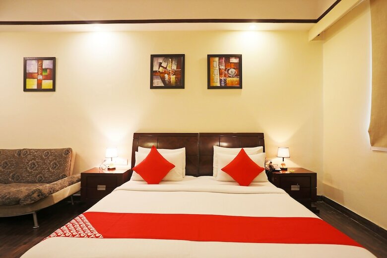 Oyo 27927 Hotel Picasso
