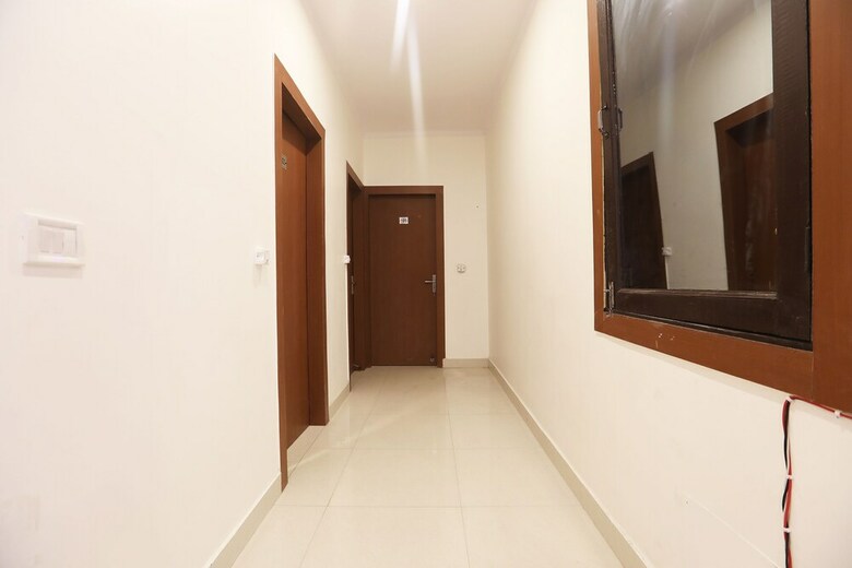 Hotel Oyo 43923 Roseberry Residency