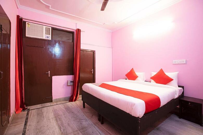 Hotel Oyo 40669 Shree G Palace