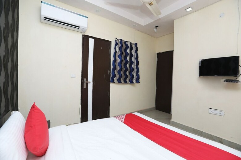 Hotel Oyo 37917 Happy Stay