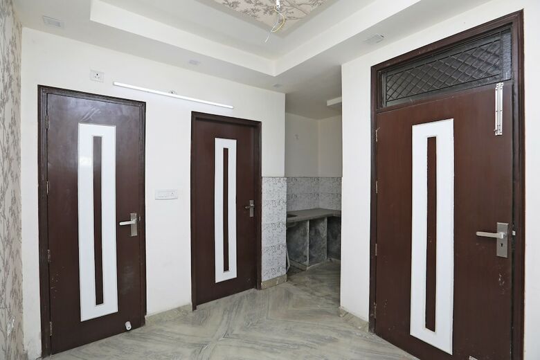 Hotel Oyo 37917 Happy Stay