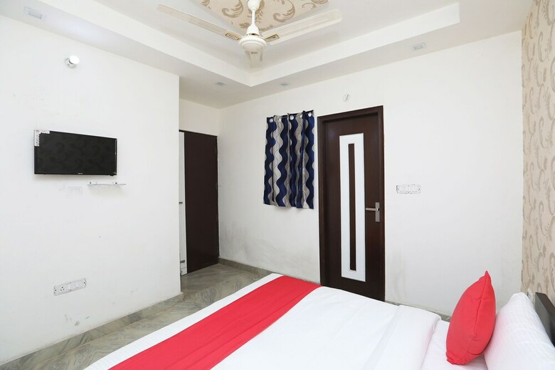 Hotel Oyo 37917 Happy Stay