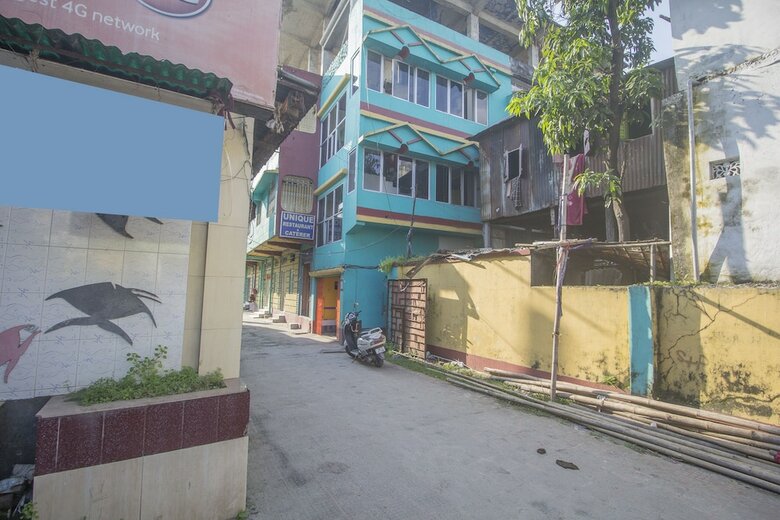 Spot On 48821 Hotel Chitra