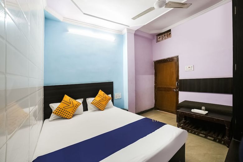 Spot On 45729 Hotel Kailash
