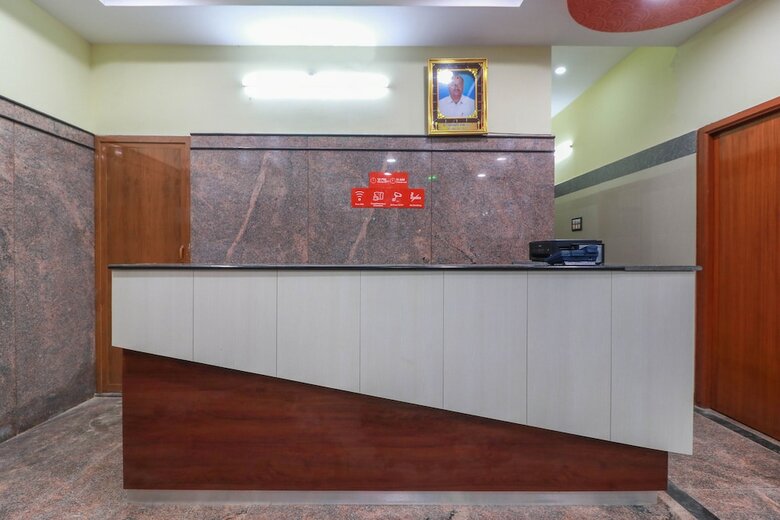 Hotel Spot On 49005 Nandhini Residency