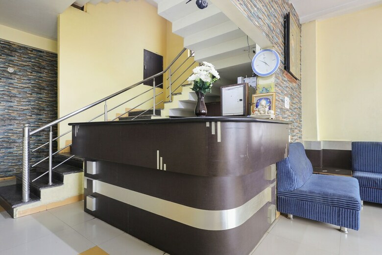 Spot On 49205 Hotel Shrinath Residency