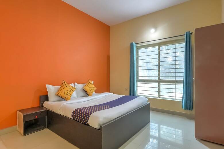 Spot On 44423 Hotel Ole Homes