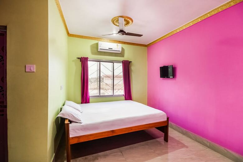 Hotel Spot On 49744 Utsav Inn