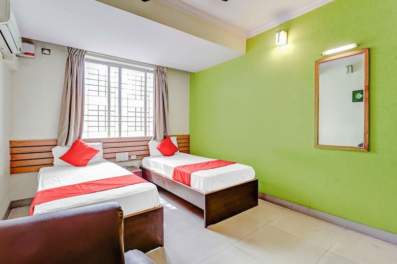 Spot On 60932 Hotel Basera Inn
