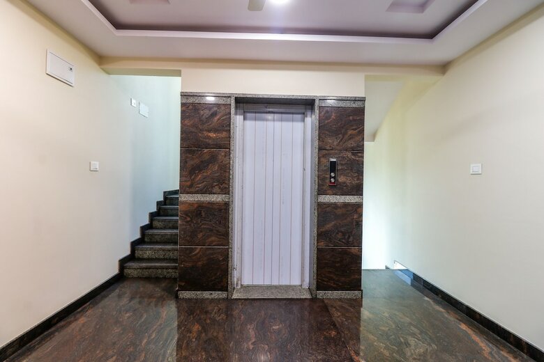 Hotel Spot On 62363 N R Residency