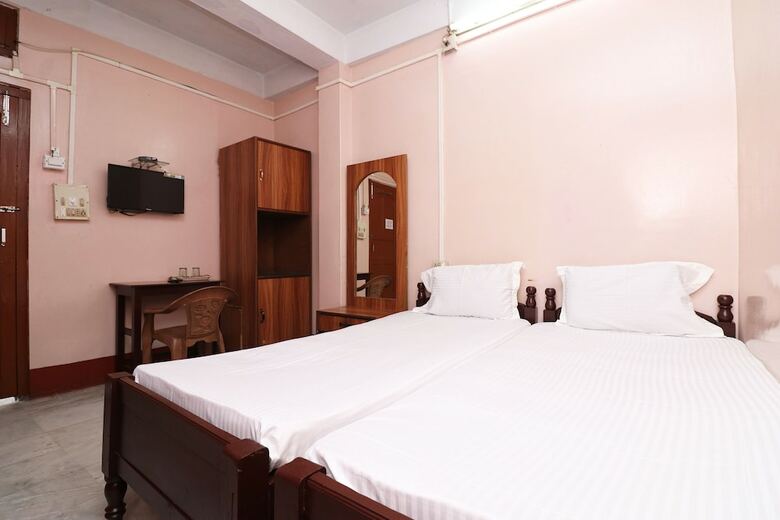 Spot On 41656 Hotel Maruti