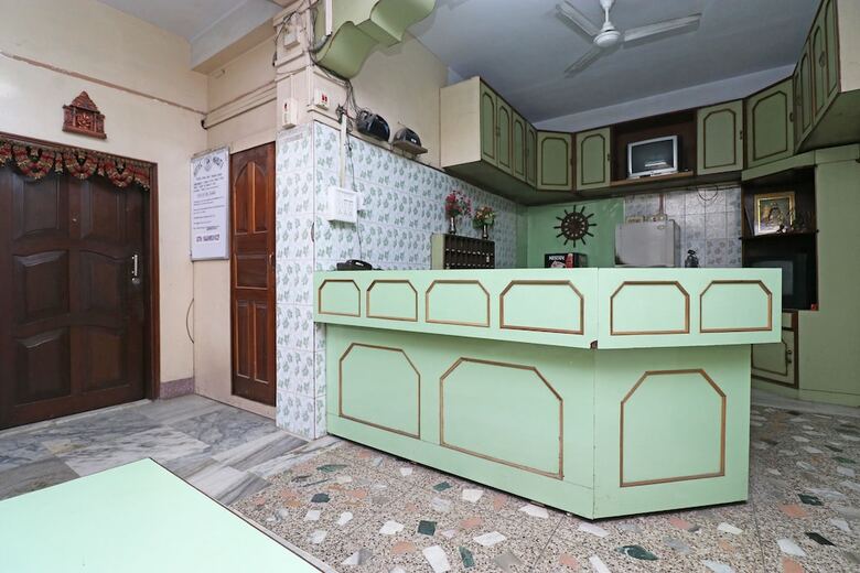 Spot On 41656 Hotel Maruti