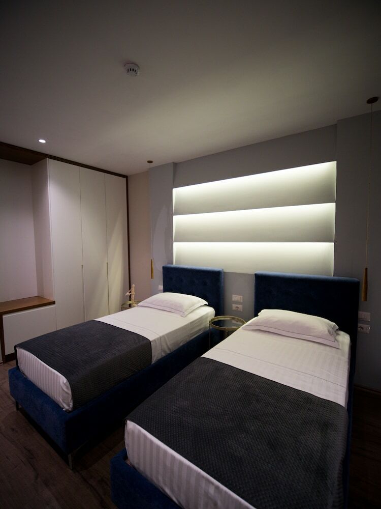 Hotel Light