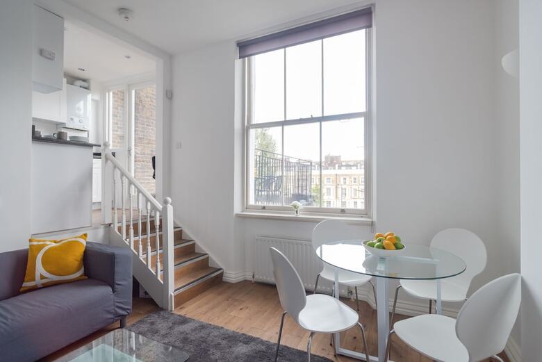 Apartamentos Bright 2br Flat With Terrace Near Earls Court St