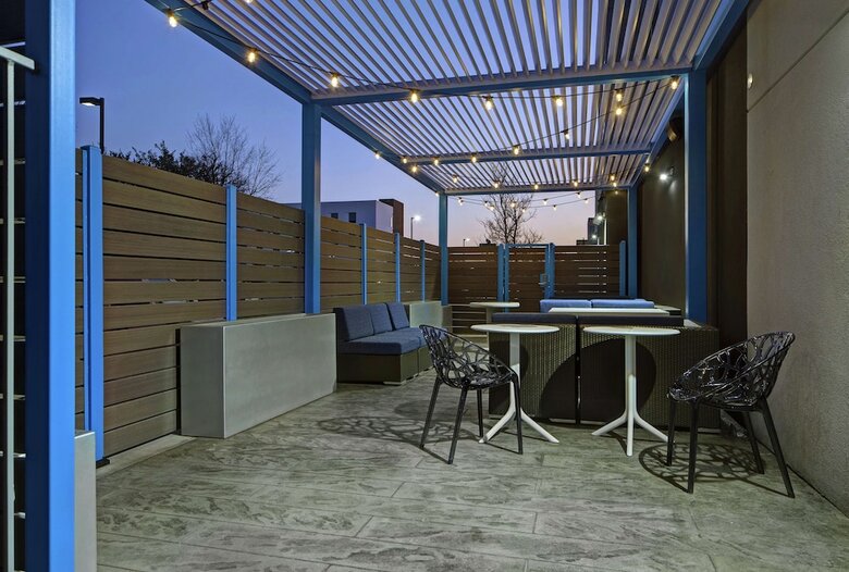 Hotel Tru By Hilton Austin Airport, Tx