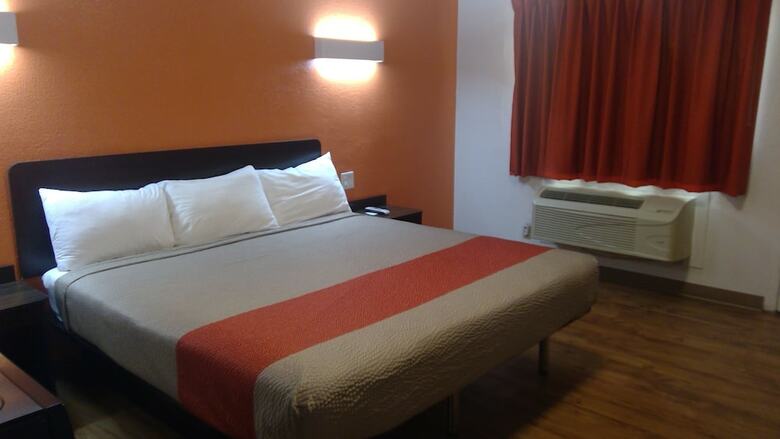 Hotel Motel 6 Clovis, Nm