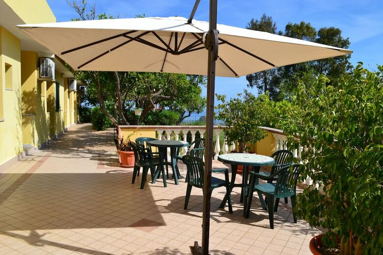 Posada New Paradise Hotel-residence