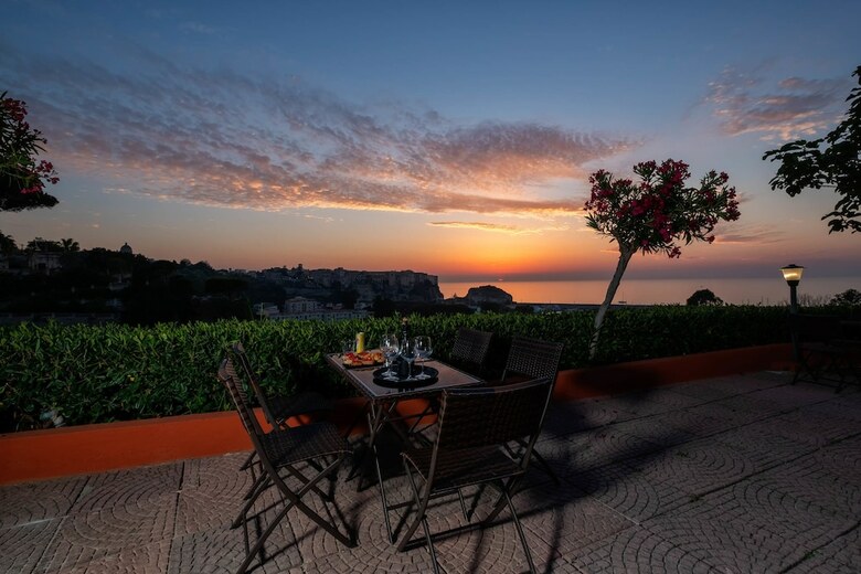 Posada New Paradise Hotel-residence