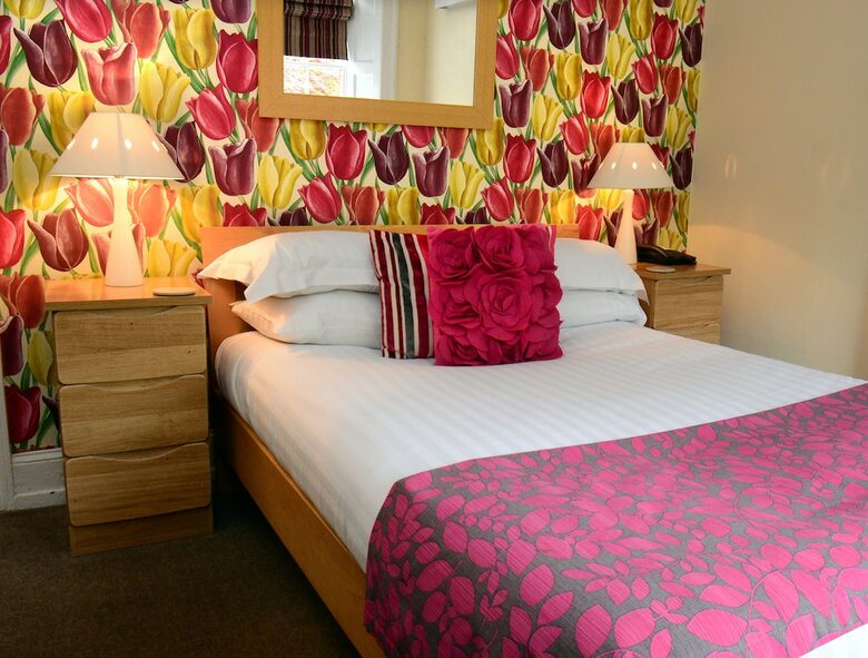 Hotel Tweedies Bar And Lodge