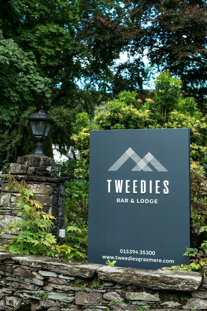 Hotel Tweedies Bar And Lodge