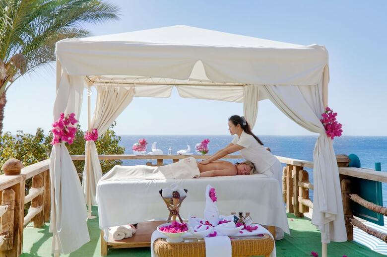 Hotel Jolie Ville Golf & Resort