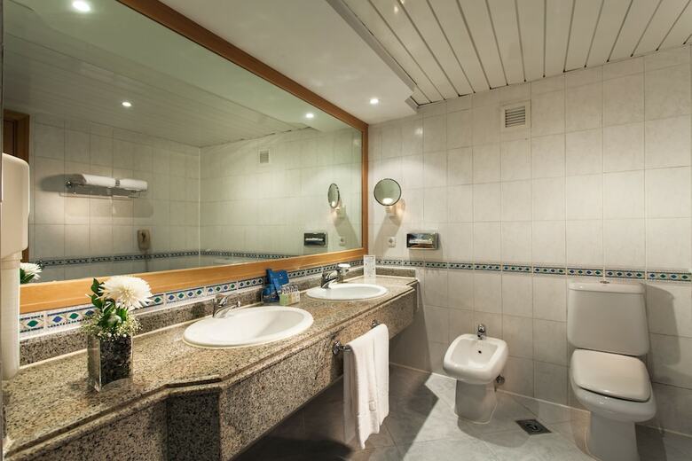 Hotel Jolie Ville Golf & Resort