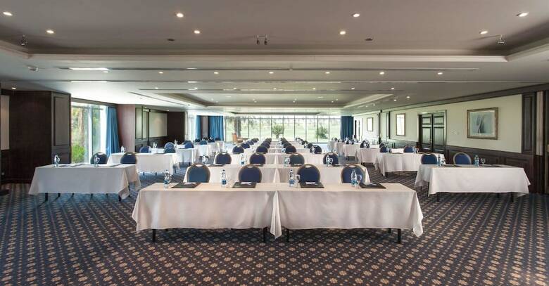 Hotel Jolie Ville Golf & Resort