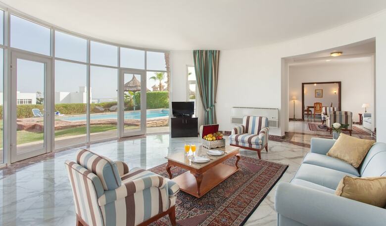 Hotel Jolie Ville Golf & Resort