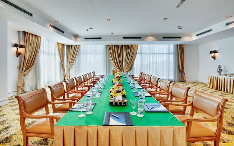 Hotel Jolie Ville Golf & Resort
