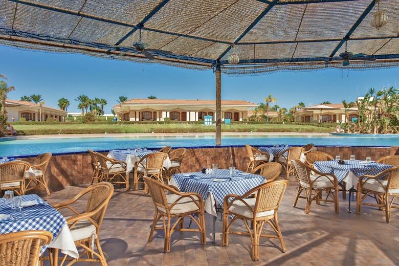 Hotel Jolie Ville Golf & Resort
